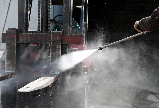 Professional Pressure Washing Services in Ukiah, CA